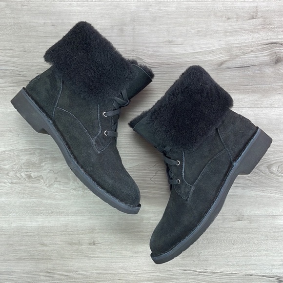 🍁UGG🍁 BLACK WEYLYN BLACK BOOTS - Picture 6 of 11